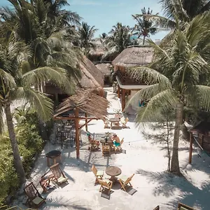 Casa Iguana - Beachfront 3* Остров Холбокс